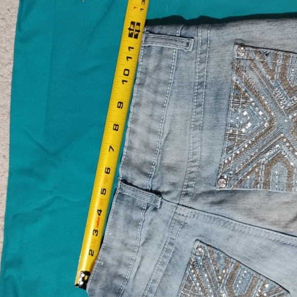 Mudd Light Blue Jeans with Embellished Pockets - Picture 9 of 9